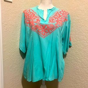 Mexican Embroidered Cotton Blouse. Size M/L